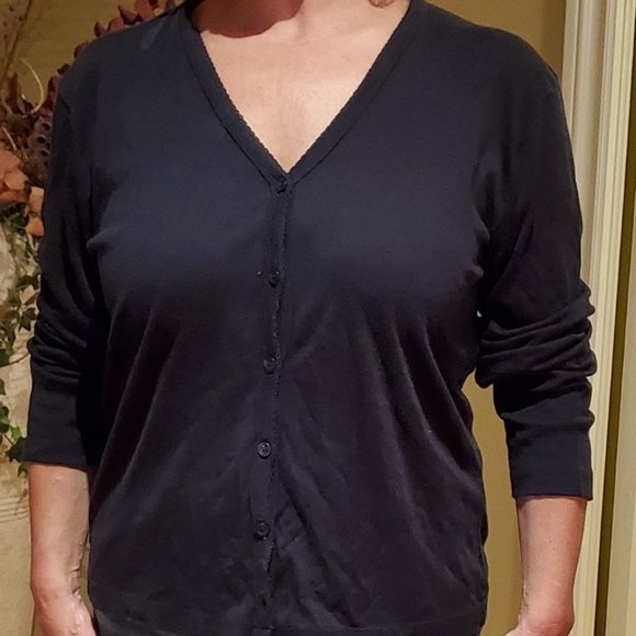 Sweater - Picture 1 of 1